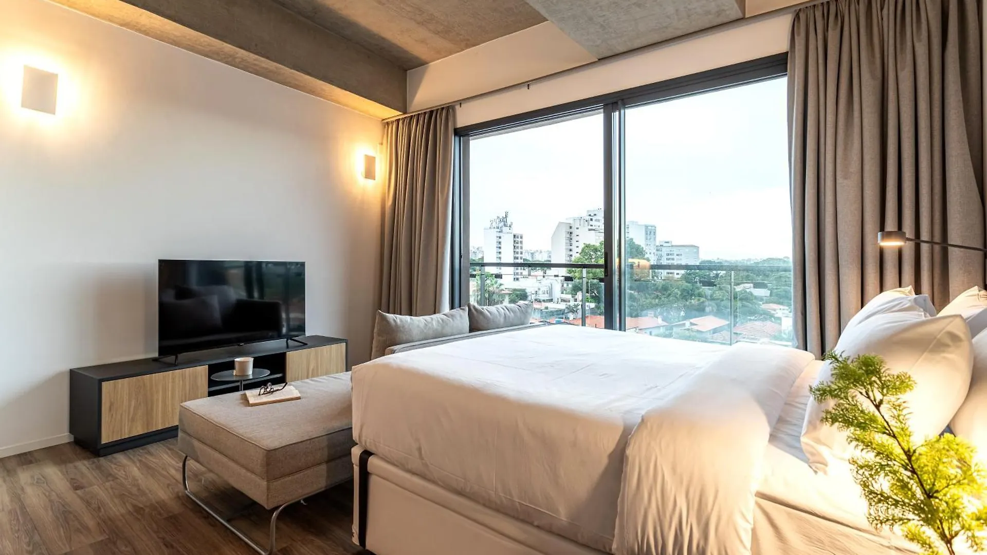 Apartamentos Com Vista Incrivel Para Sao Paulo Ao Lado Da Reboucas E Faria Lima - Ayra Pinheiros