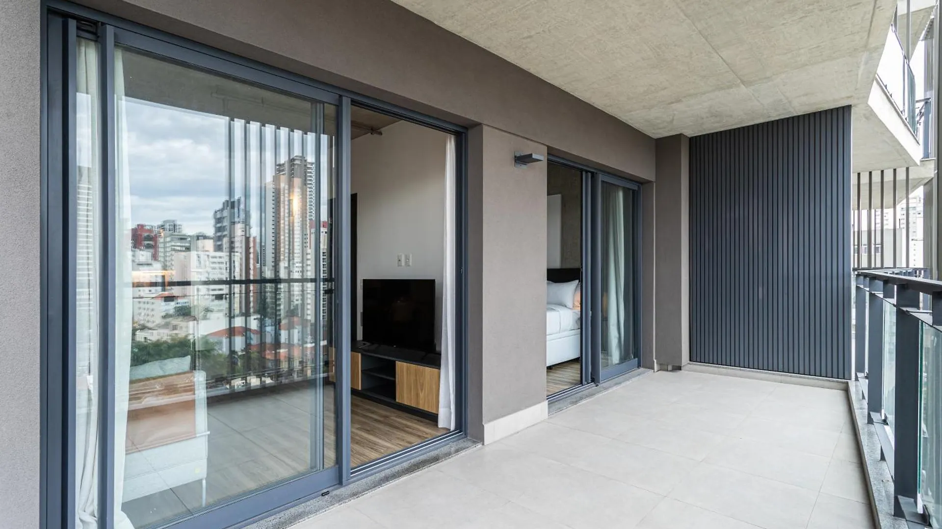 Apartamentos Com Vista Incrivel Para Sao Paulo Ao Lado Da Reboucas E Faria Lima - Ayra Pinheiros