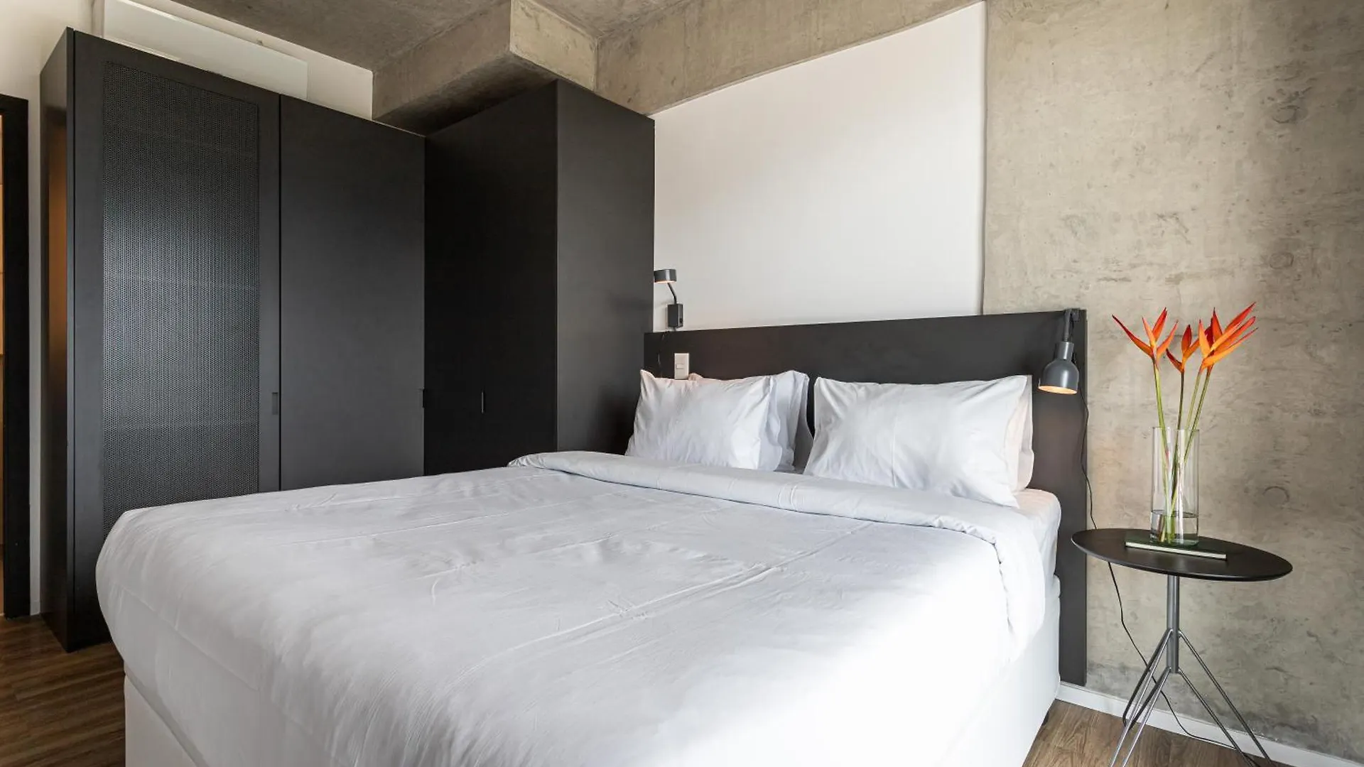 Apartamentos Com Vista Incrivel Para Sao Paulo Ao Lado Da Reboucas E Faria Lima - Ayra Pinheiros