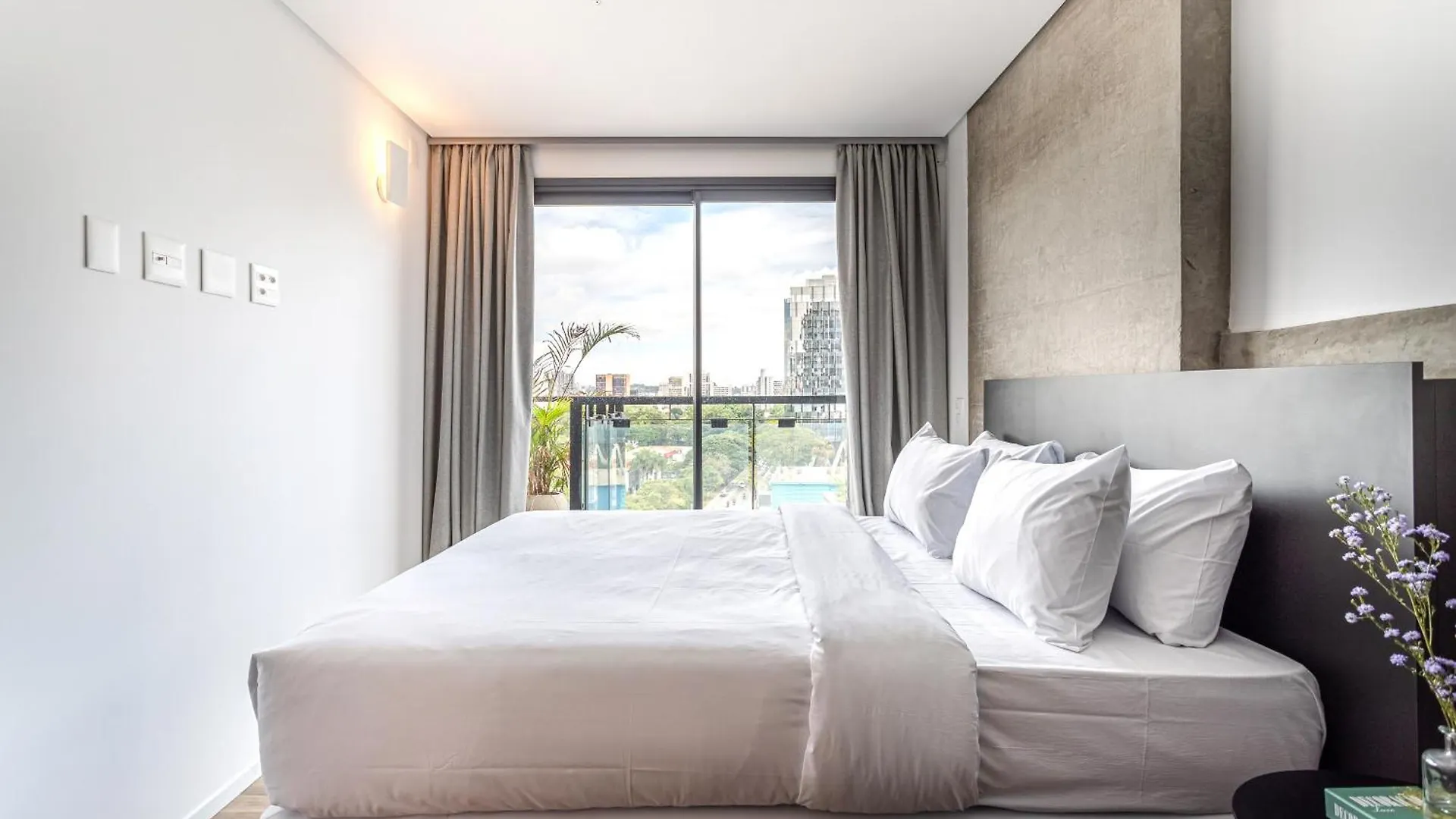 Apartamentos Com Vista Incrivel Para Sao Paulo Ao Lado Da Reboucas E Faria Lima - Ayra Pinheiros Apartment